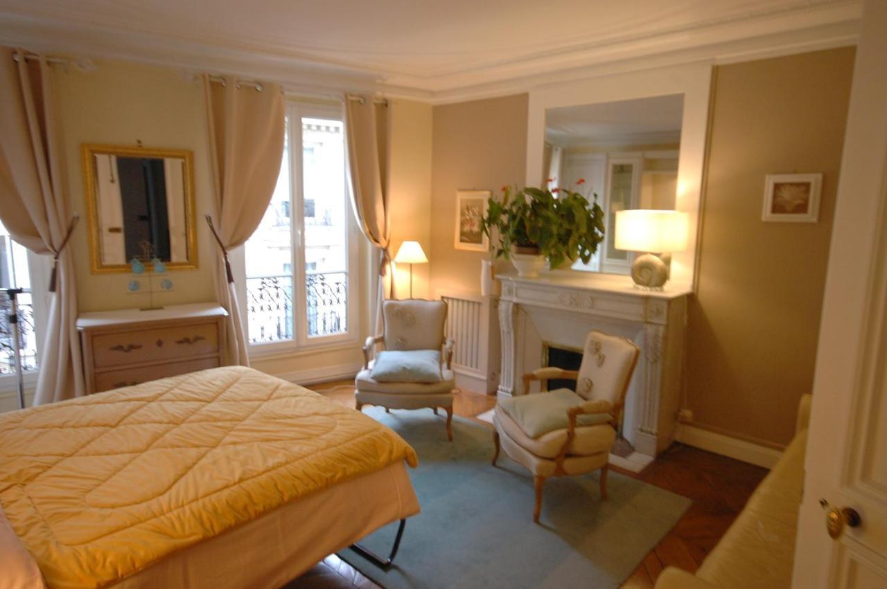Two-Bedroom Apartment Champs-Elysees パリ エクステリア 写真
